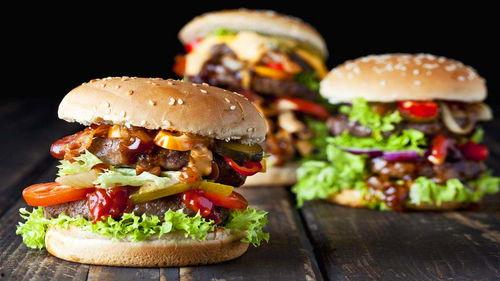 杭州汉堡爆料事件视频播放,视频揭露惊人真相 第3张 杭州汉堡爆料事件视频播放,视频揭露惊人真相 第3张